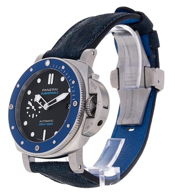 Panerai Submersible PAM01209 Image 2